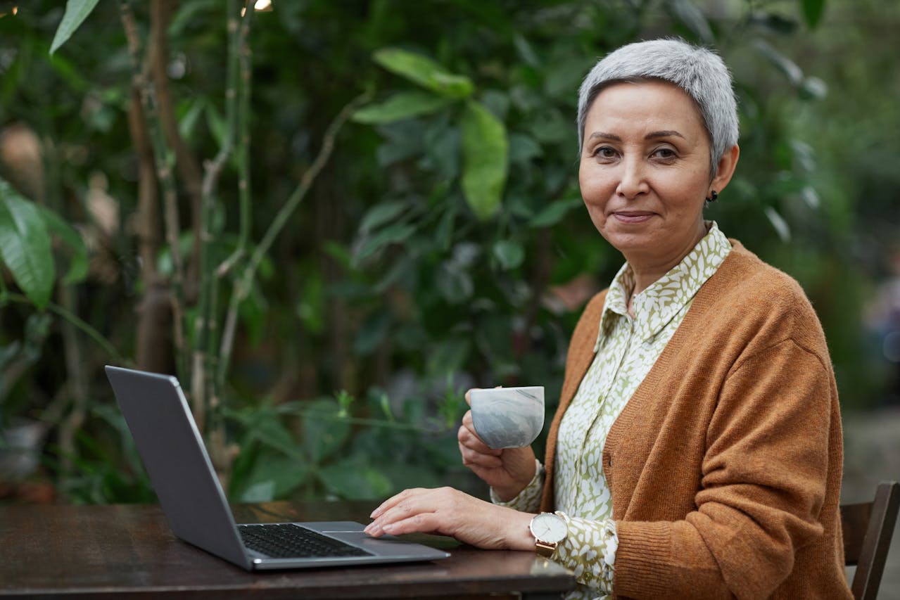 Como Vender Produtos Artesanais pela Internet sem Complicação se você tem 50+